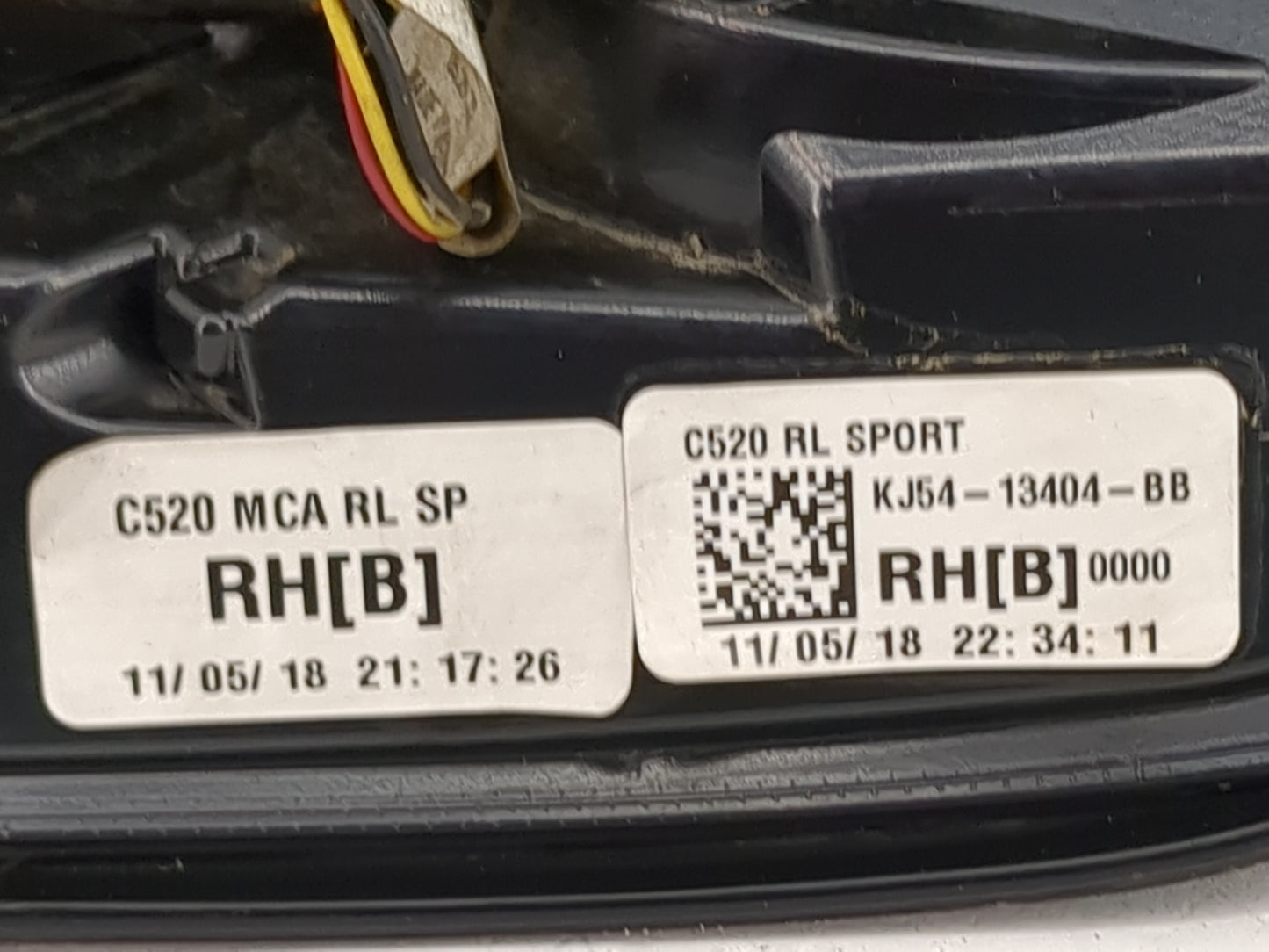 2019 Ford Escape Tail Light Assembly Passenger Right OEM P/N:KJ54-13404-BB Fits OEM Used Auto Parts - Oemusedautoparts1.com
