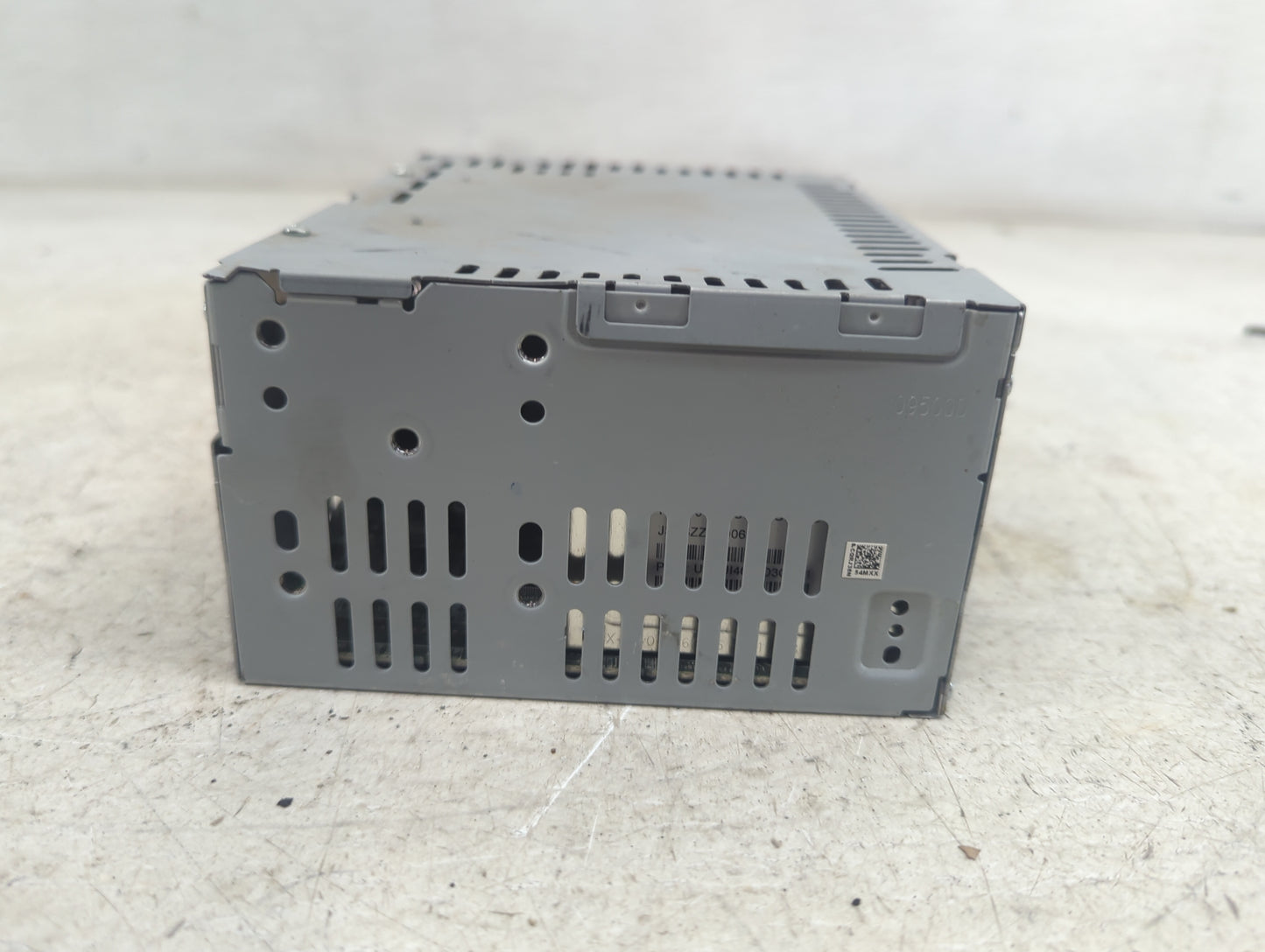 2019 Ford Escape Radio AM FM Cd Player Receiver Replacement P/N:GJ5T-19C107-KA RJ2BN4M Fits OEM Used Auto Parts - Oemusedaut