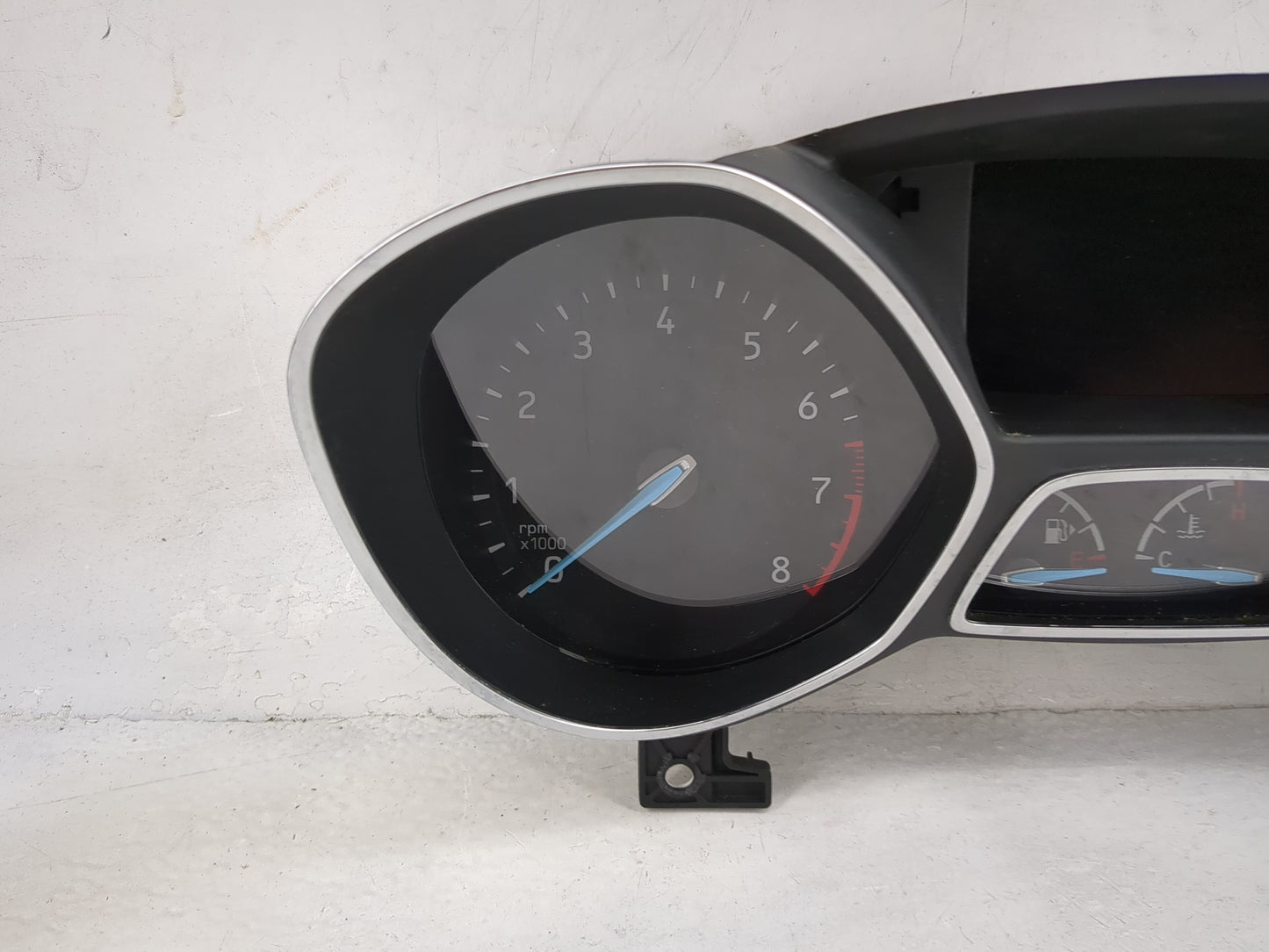 2019 Ford Escape Instrument Cluster Speedometer Gauges P/N:KJ5T-10849-TA 5KTA12134A Miles: Fits OEM Used Auto Parts - Oemuse