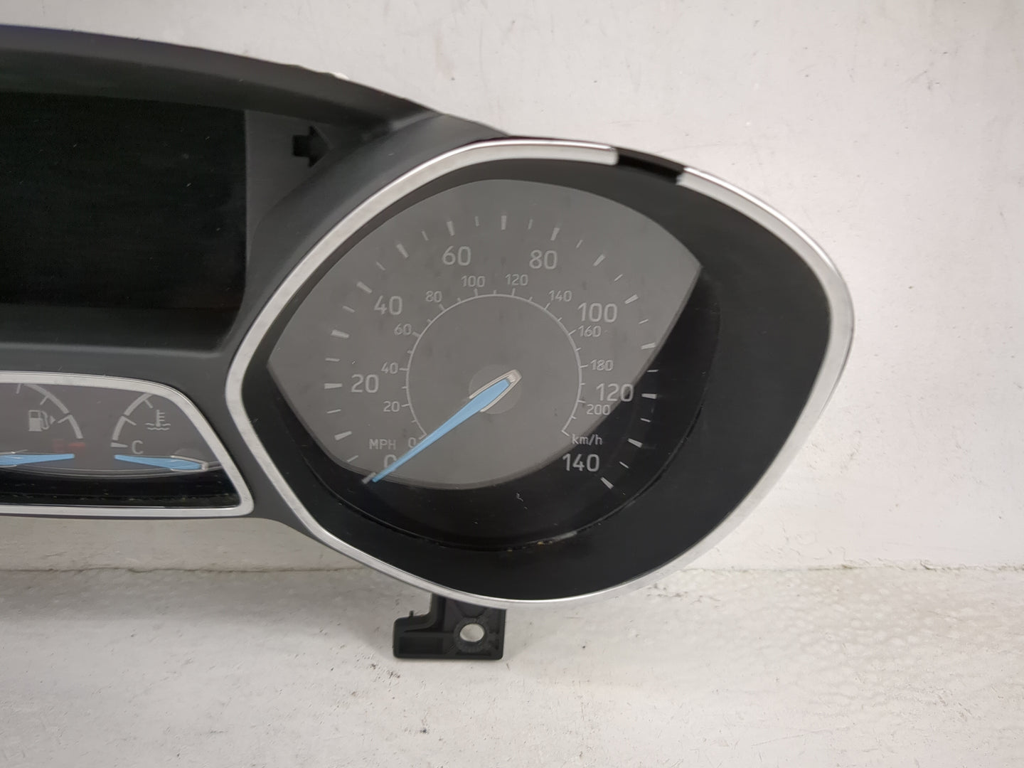 2019 Ford Escape Instrument Cluster Speedometer Gauges P/N:KJ5T-10849-TA 5KTA12134A Miles: Fits OEM Used Auto Parts - Oemuse