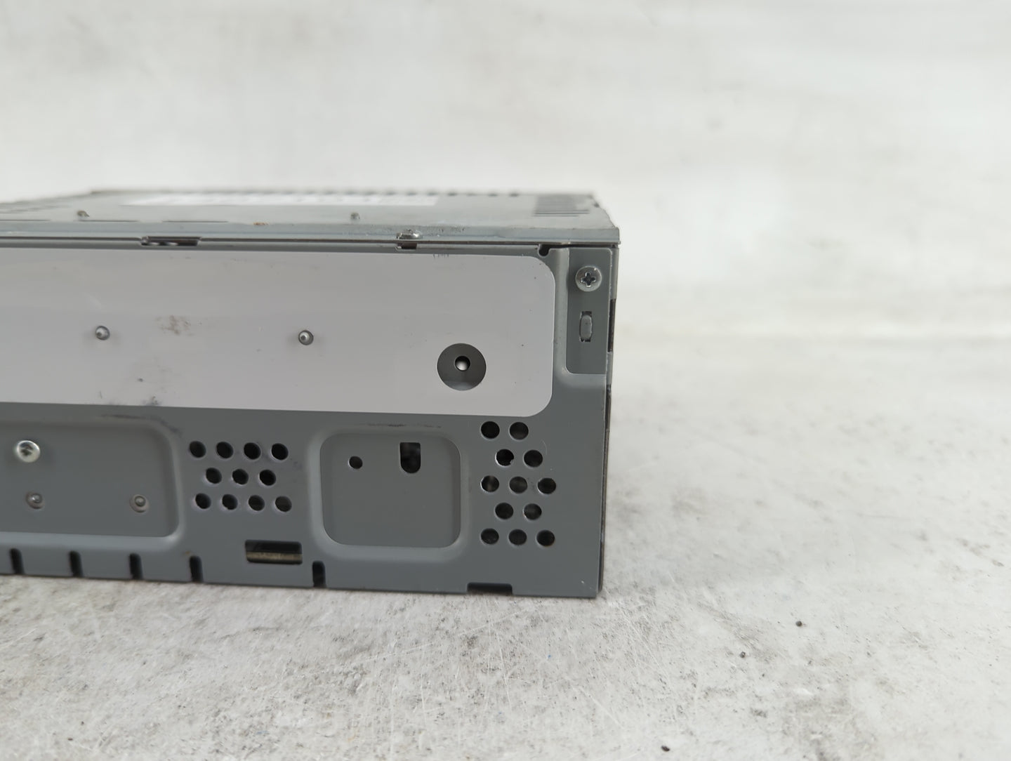2017-2019 Ford Escape Radio Speaker Amplifier Cq-rj38n54m - Oemusedautoparts1.com
