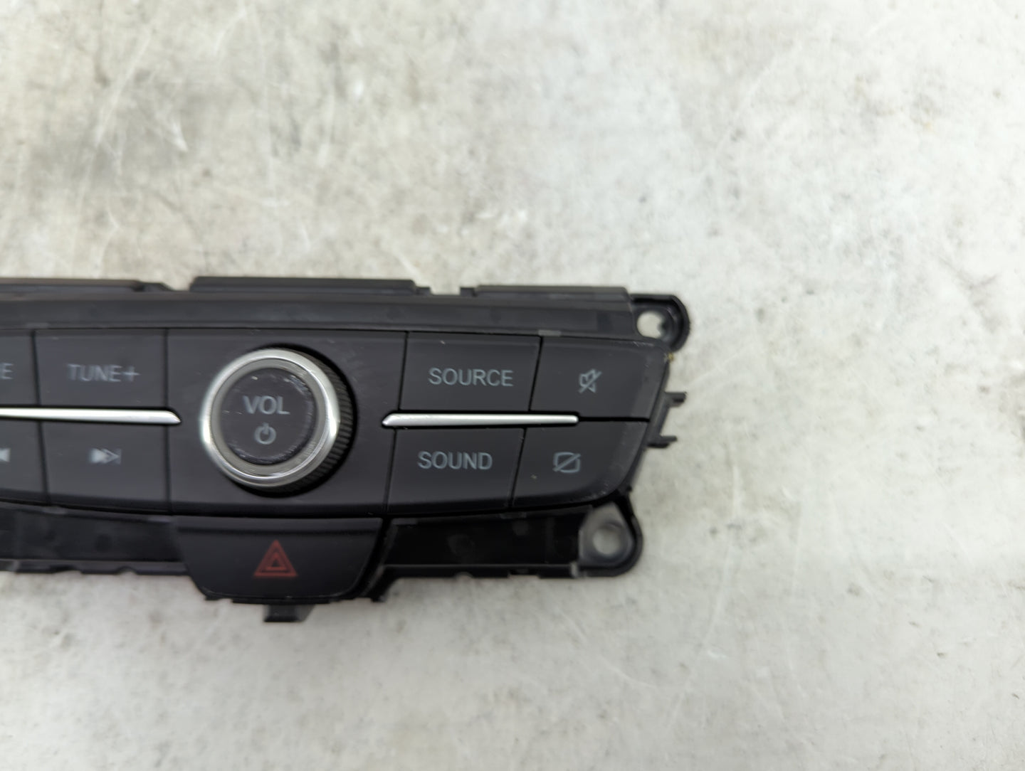 2017-2019 Ford Escape Radio Control Panel 1487241 - Oemusedautoparts1.com