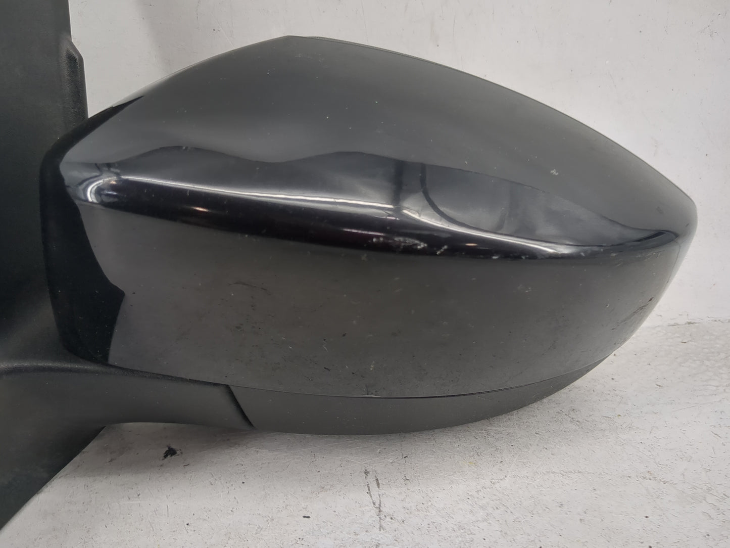 2017-2019 Ford Escape Driver Side View Mirror - Left Door Mirror OEM Used - Oemusedautoparts1.com