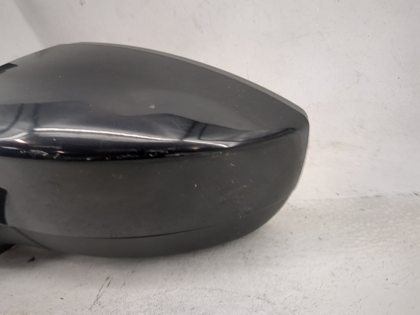 2017-2019 Ford Escape Driver Side View Mirror - Left Door Mirror OEM Used - Oemusedautoparts1.com