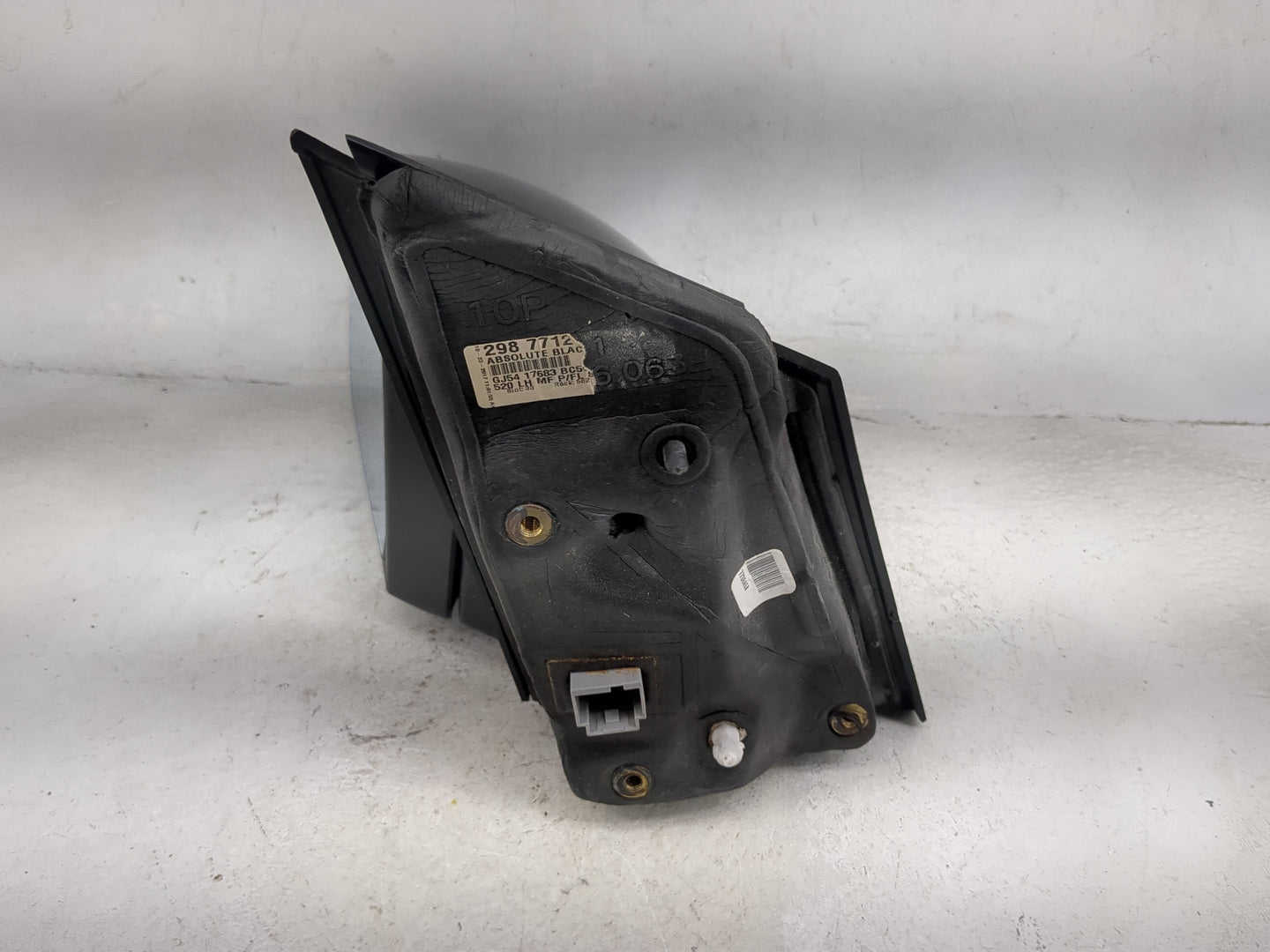 2017-2019 Ford Escape Driver Side View Mirror - Left Door Mirror OEM Used - Oemusedautoparts1.com
