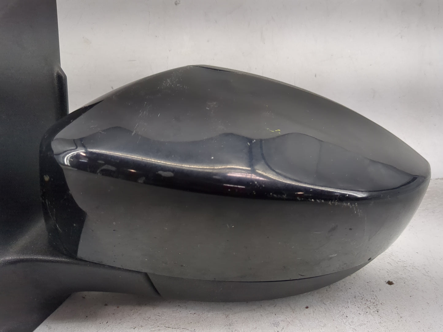 2017-2019 Ford Escape Driver Side View Mirror - Left Door Mirror OEM Used - Oemusedautoparts1.com