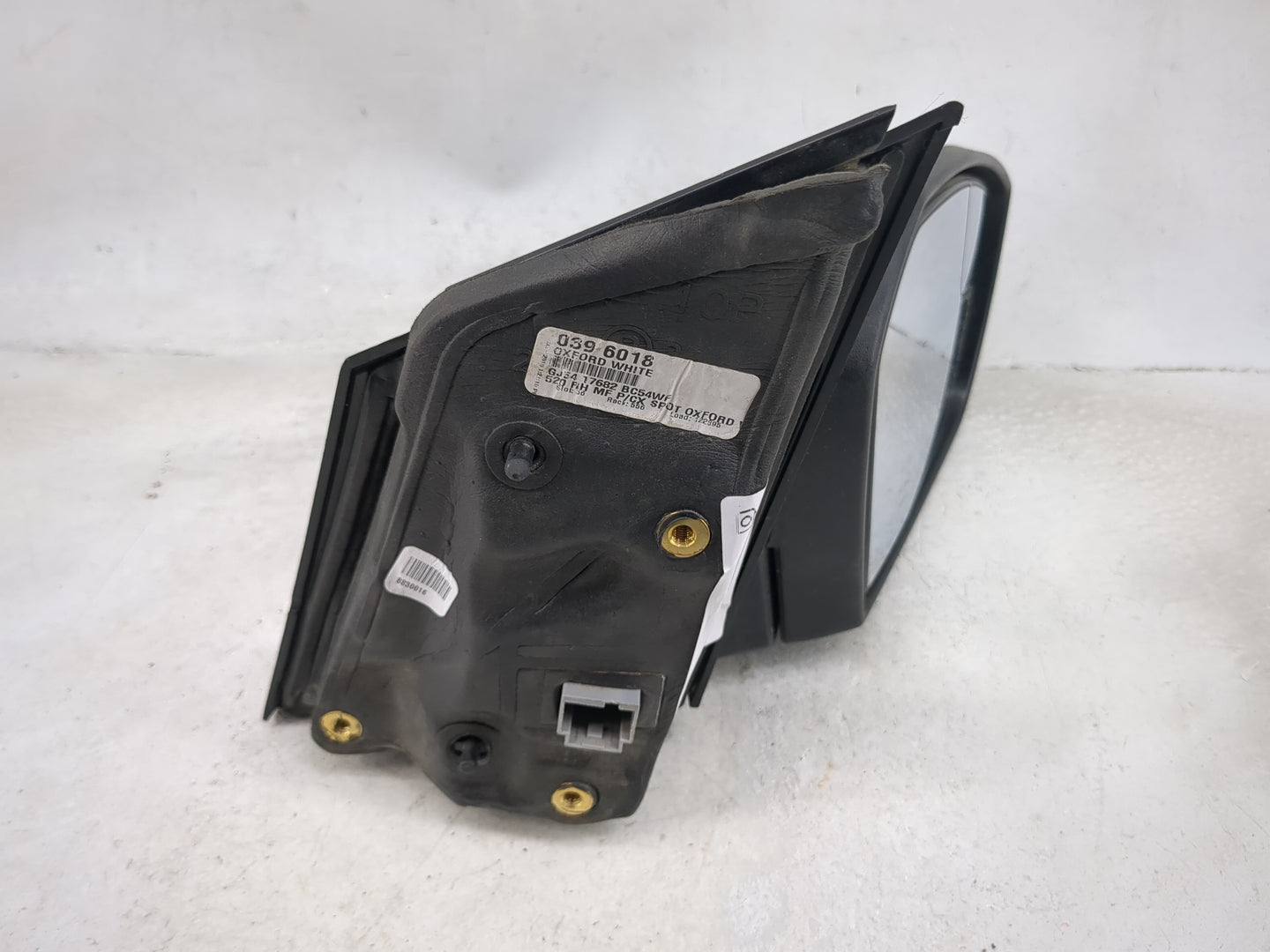 2017-2019 Ford Escape Passenger Side View Mirror - Right Door Mirror OEM Used - Oemusedautoparts1.com