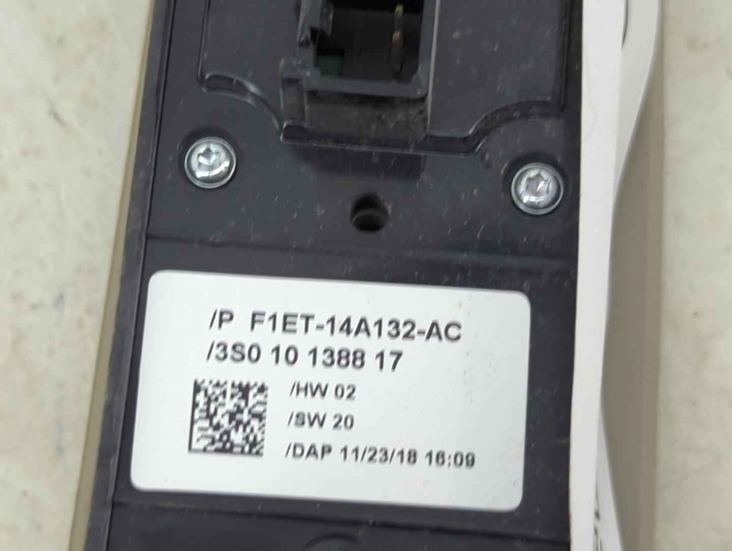 2013-2019 Ford Escape Master Power Window Switch Replacement Driver Side Left P/N:F1ET-14A132-AC Fits OEM Used Auto Parts - 