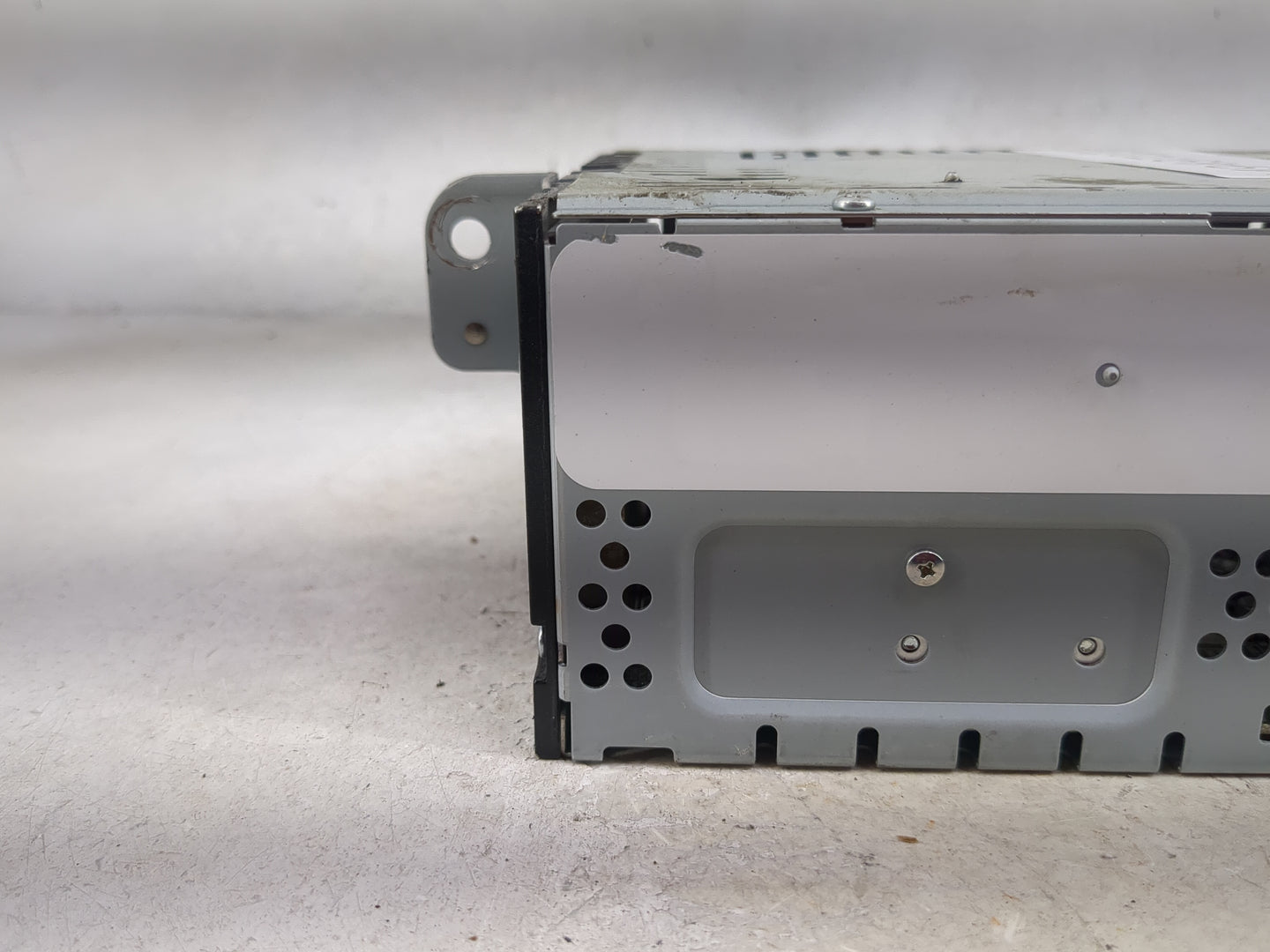 2019 Ford Escape Radio AM FM Cd Player Receiver Replacement P/N:GJ5T-19C107-LA CQ-RJ38N54M Fits OEM Used Auto Parts - Oemuse
