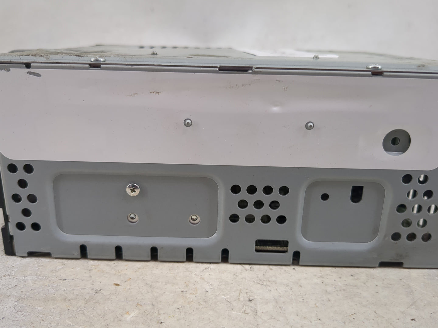 2019 Ford Escape Radio AM FM Cd Player Receiver Replacement P/N:GJ5T-19C107-LA CQ-RJ38N54M Fits OEM Used Auto Parts - Oemuse