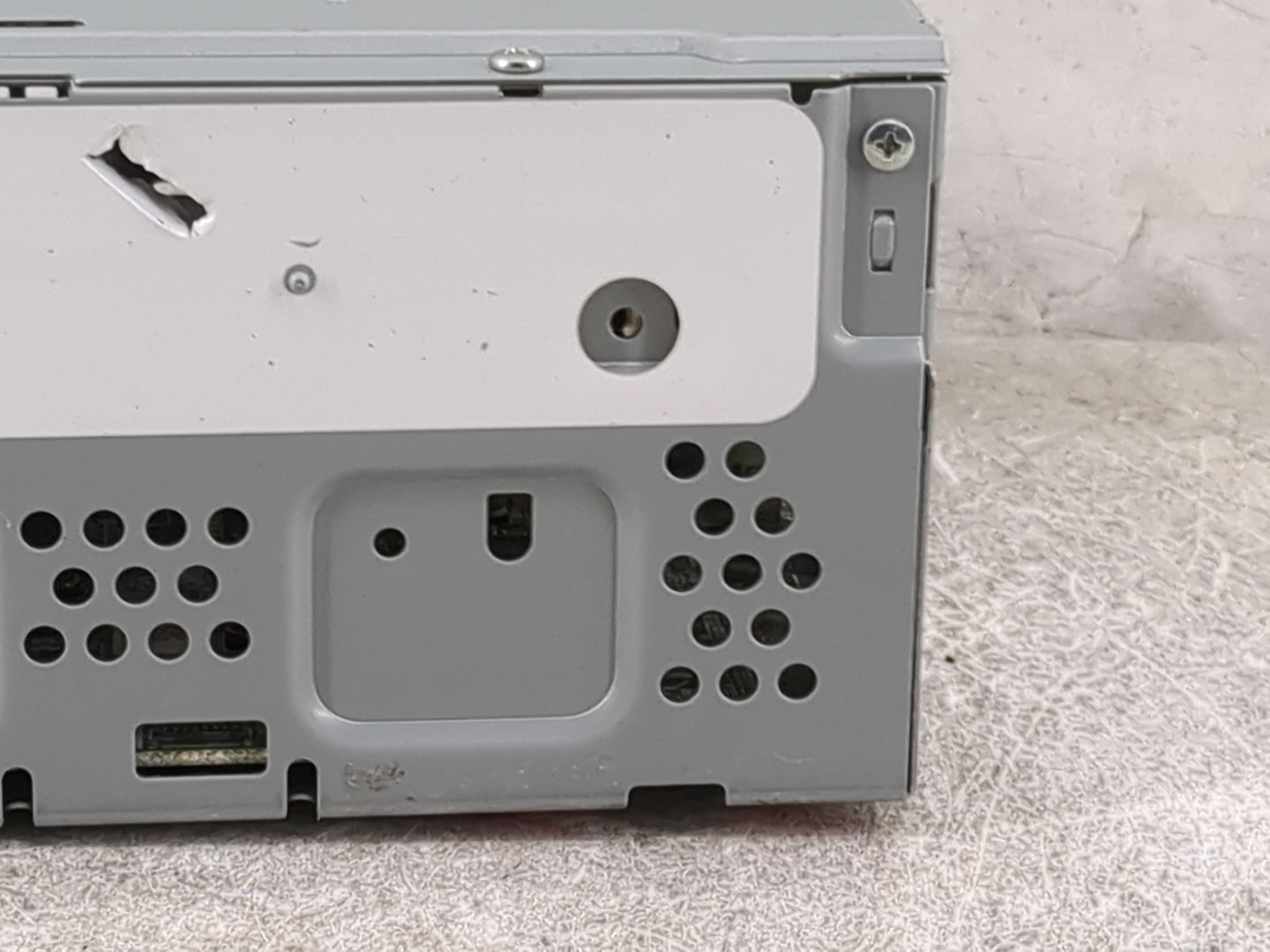 2019 Ford Escape Radio AM FM Cd Player Receiver Replacement P/N:GJ5T-19C107-KA Fits OEM Used Auto Parts - Oemusedautoparts1.