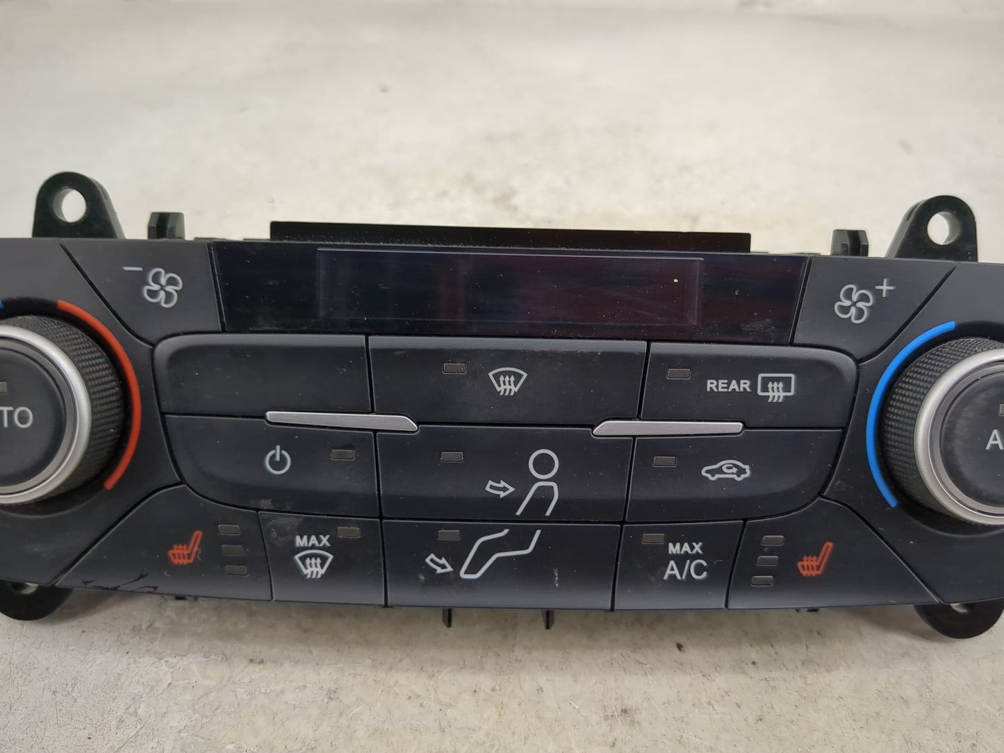 2018-2019 Ford Escape Climate Control Module Temperature AC/Heater Replacement P/N:GJ5T-18C612-CK GKAVJ3M07A Fits Fits 2018 