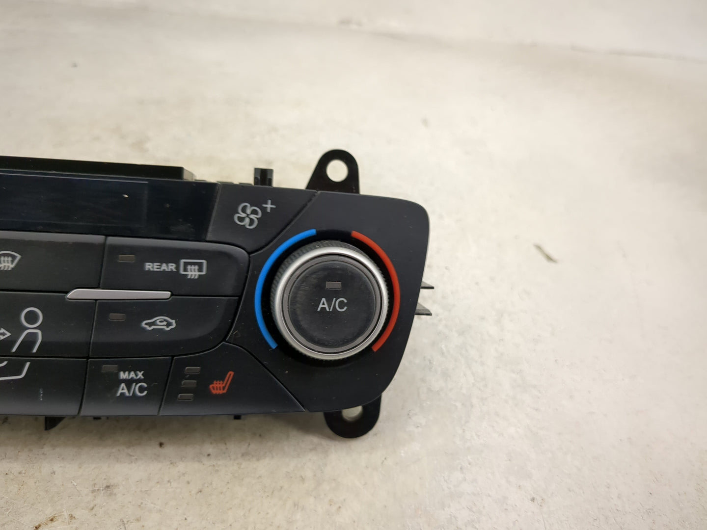 2018-2019 Ford Escape Climate Control Module Temperature AC/Heater Replacement P/N:GJ5T-18C612-CK GKAVJ3M07A Fits Fits 2018 