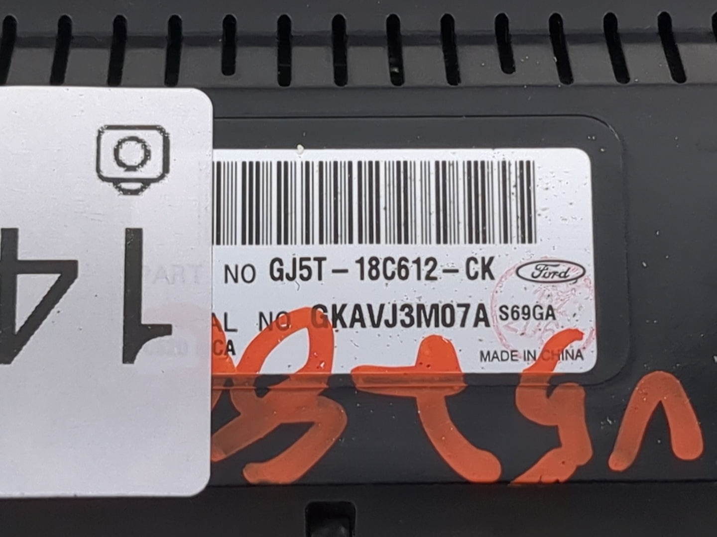 2018-2019 Ford Escape Climate Control Module Temperature AC/Heater Replacement P/N:GJ5T-18C612-CK GKAVJ3M07A Fits Fits 2018 