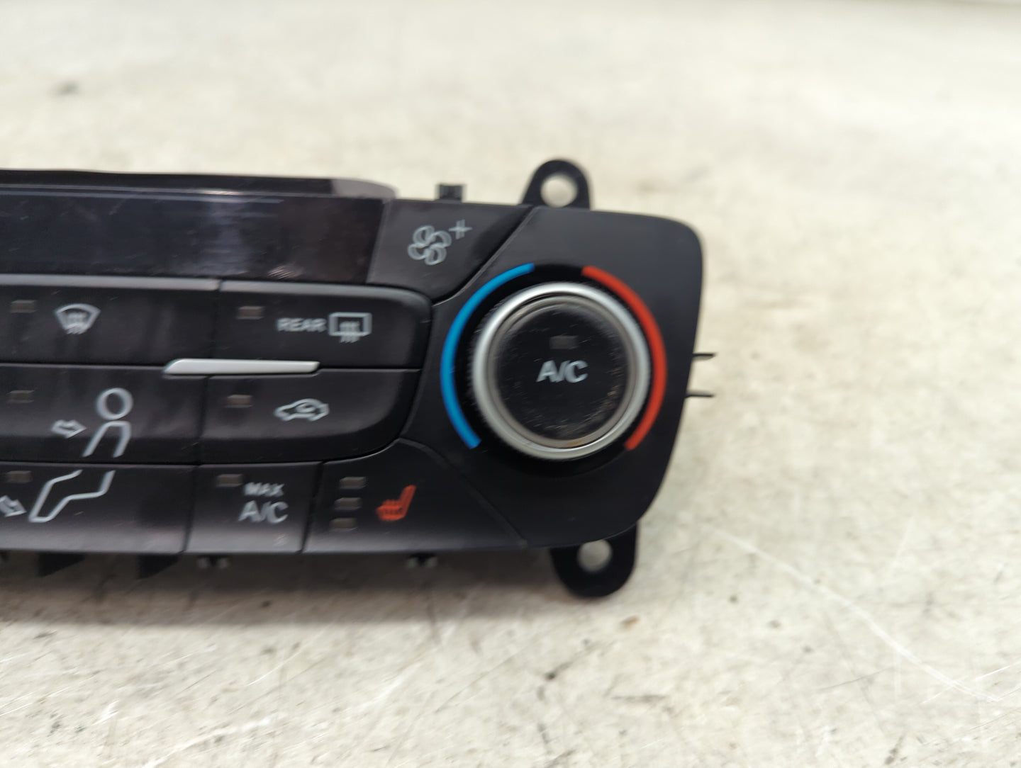 2018-2019 Ford Escape Climate Control Module Temperature AC/Heater Replacement P/N:GJ5T-18C612-CJ GJAVIBG22F Fits Fits 2018 