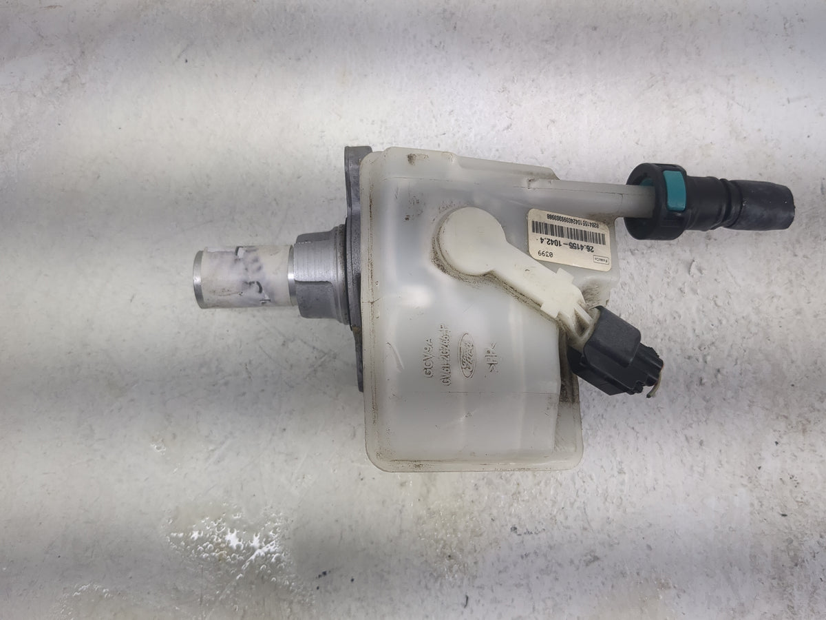 2013-2019 Ford Escape Brake Master Cylinder 1498228 - Oemusedautoparts1.com