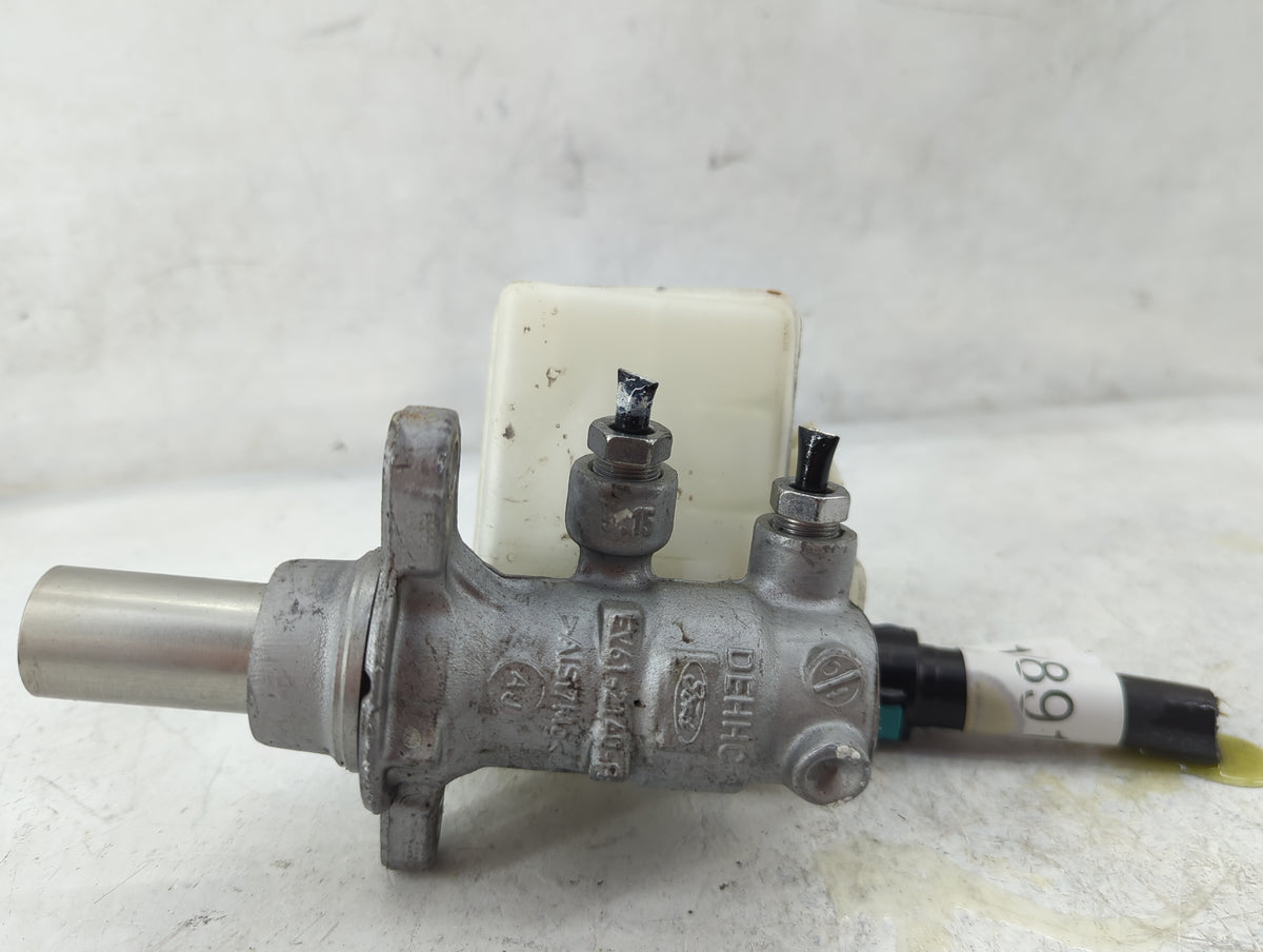2013-2019 Ford Escape Brake Master Cylinder 1498912 - Oemusedautoparts1.com