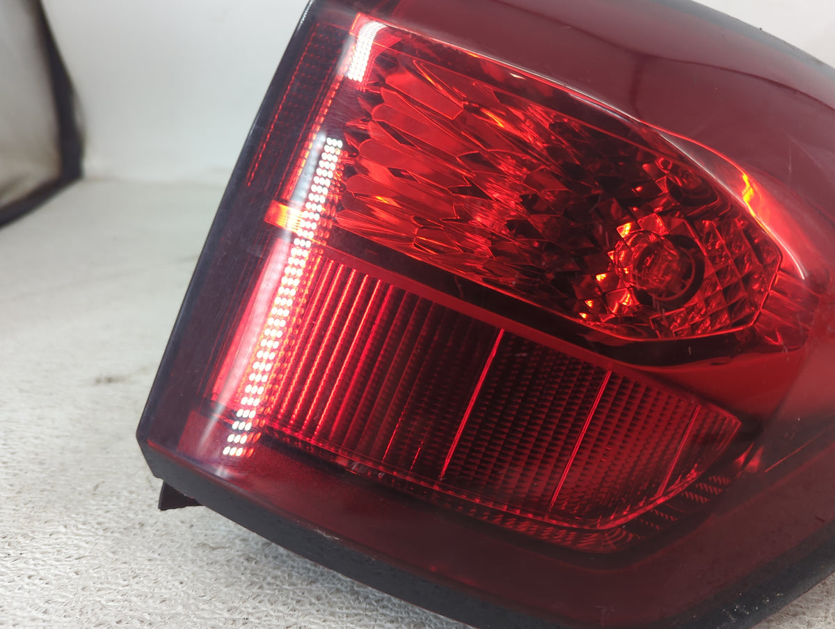 2019 Ford Escape Tail Light Assembly Passenger Right OEM P/N:KJ54-13404-BB Fits OEM Used Auto Parts - Oemusedautoparts1.com