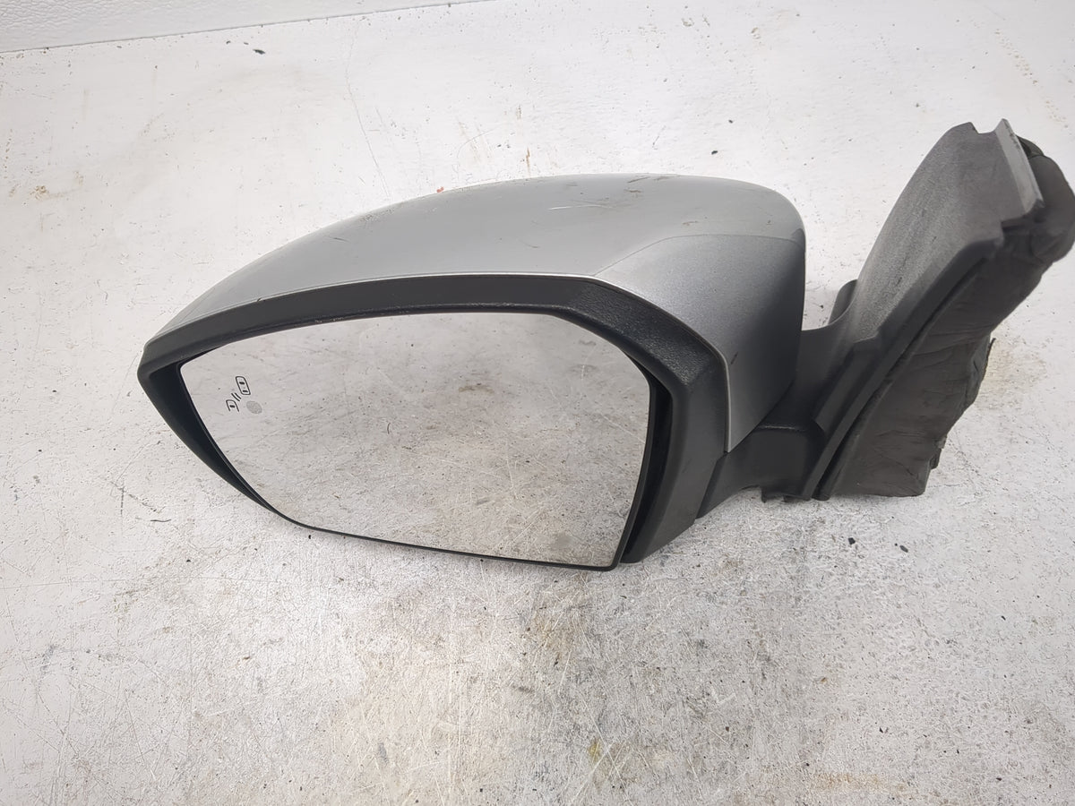 2017-2019 Ford Escape Driver Side View Mirror - Left Door Mirror OEM Used - Oemusedautoparts1.com