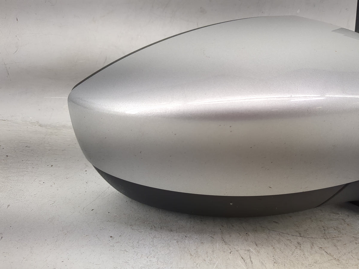 2017-2019 Ford Escape Passenger Side View Mirror - Right Door Mirror OEM Used - Oemusedautoparts1.com