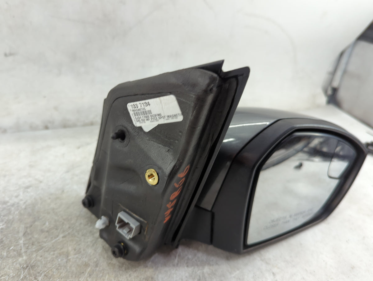 2017-2019 Ford Escape Passenger Side View Mirror - Right Door Mirror OEM Used - Oemusedautoparts1.com
