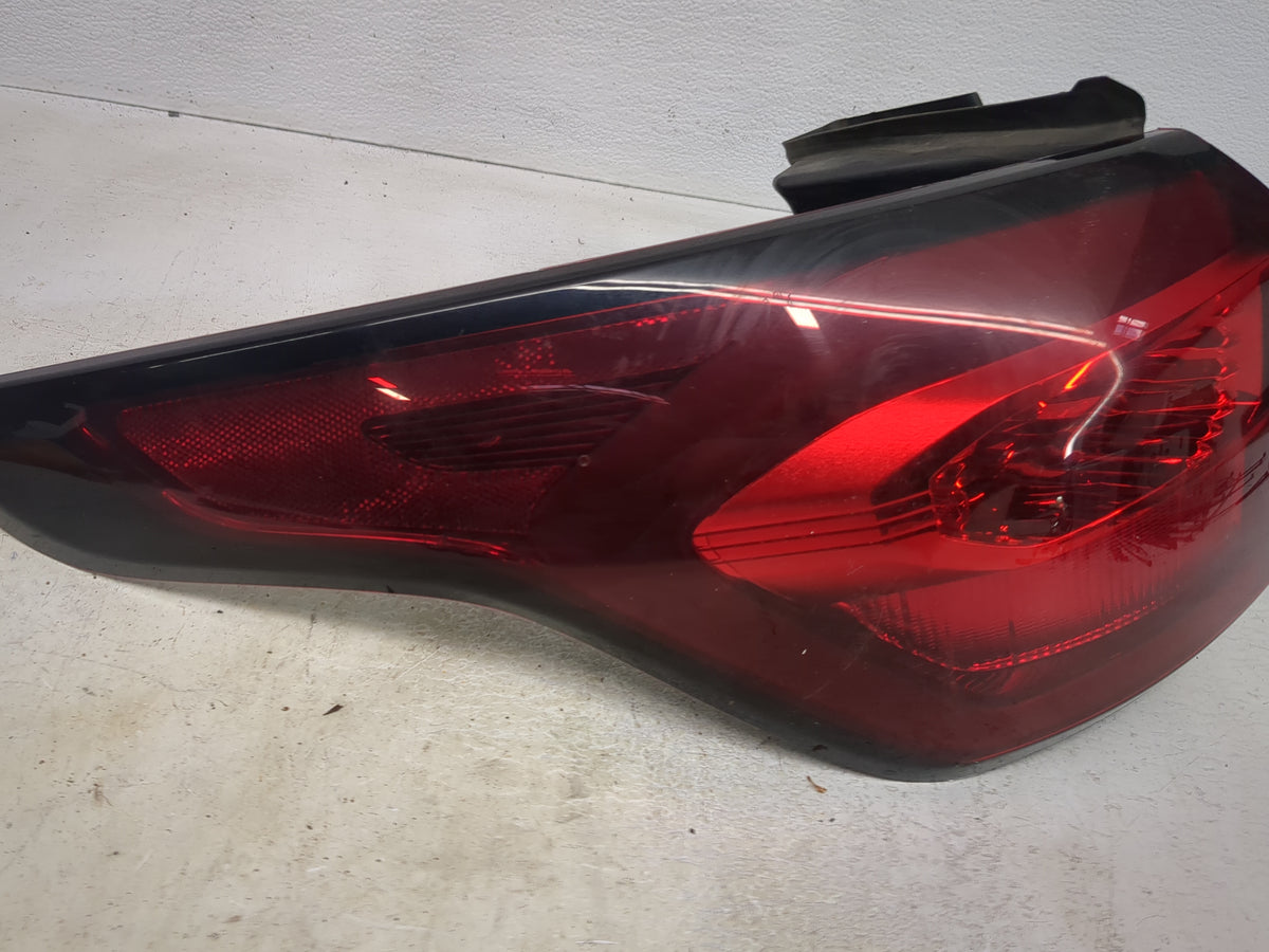 2019 Ford Escape Tail Light Assembly Driver Left OEM P/N:KJ54-13405-BB Fits OEM Used Auto Parts - Oemusedautoparts1.com