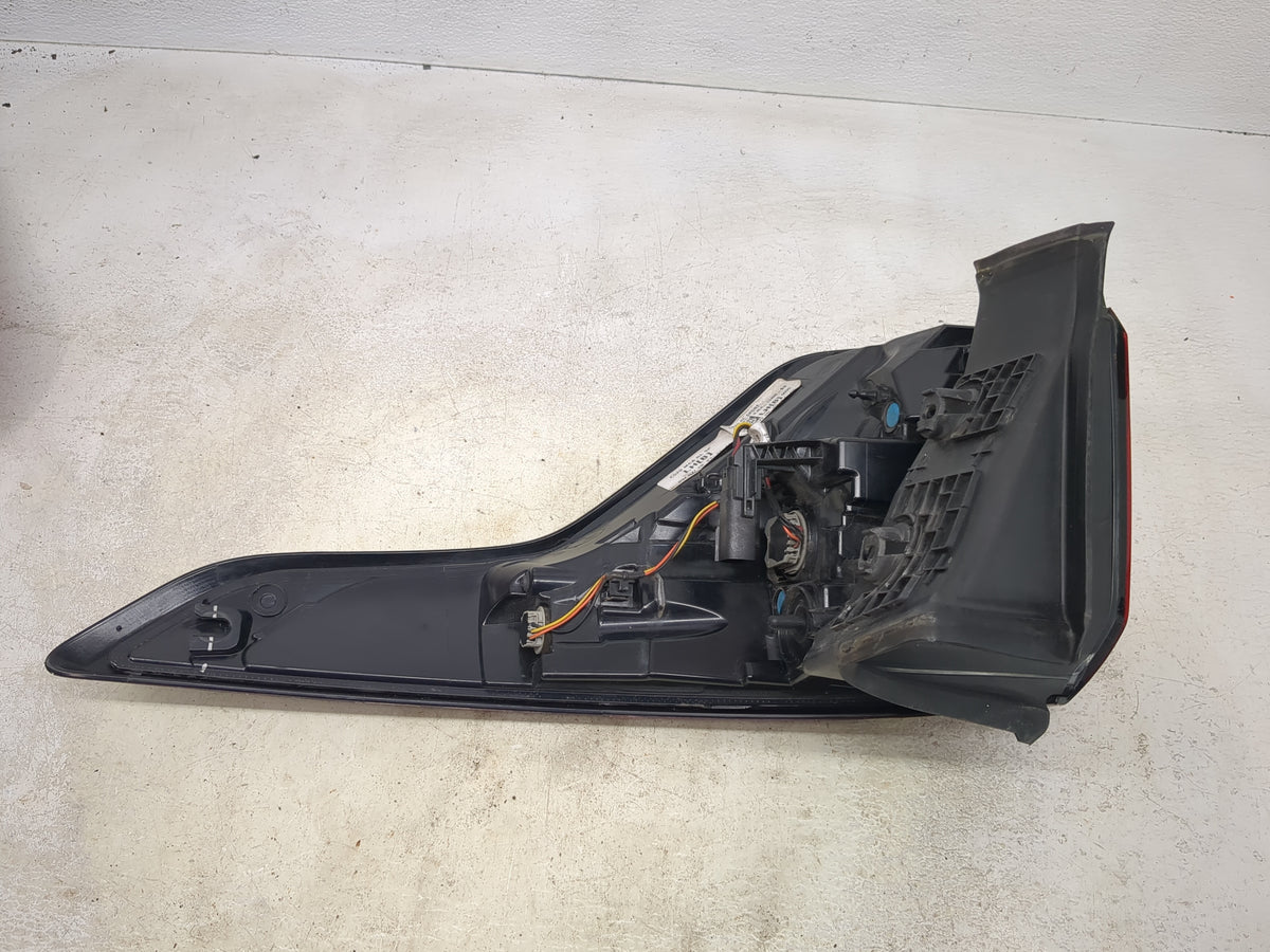2019 Ford Escape Tail Light Assembly Driver Left OEM P/N:KJ54-13405-BB Fits OEM Used Auto Parts - Oemusedautoparts1.com