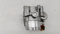 2017-2019 Ford Escape Throttle Body P/N:DS7G-9E991-BB DS7G-9F991-CA Fits Fits 2014 2015 2016 2017 2018 2019 OEM Used Auto Pa