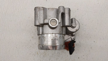 2017-2019 Ford Escape Throttle Body P/N:DS7G-9F991-BB DS7G-9E991-BB, DS7G-9F991-CA Fits Fits 2014 2015 2016 2017 2018 2019 OEM Used Auto Parts