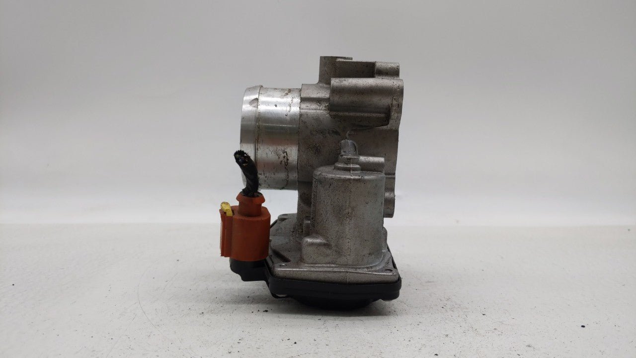 2017-2019 Ford Escape Throttle Body P/N:DS7G-9F991-BB DS7G-9E991-BB, DS7G-9F991-CA Fits Fits 2014 2015 2016 2017 2018 2019 O