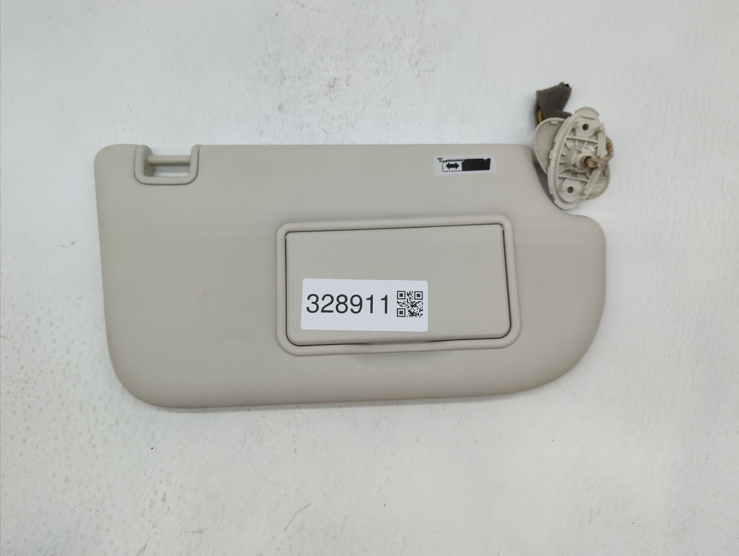 2013-2019 Ford Escape Sun Visor Shade Replacement Passenger Right Mirror Fits Fits 2013 2014 2015 2016 2017 2018 2019 OEM Us