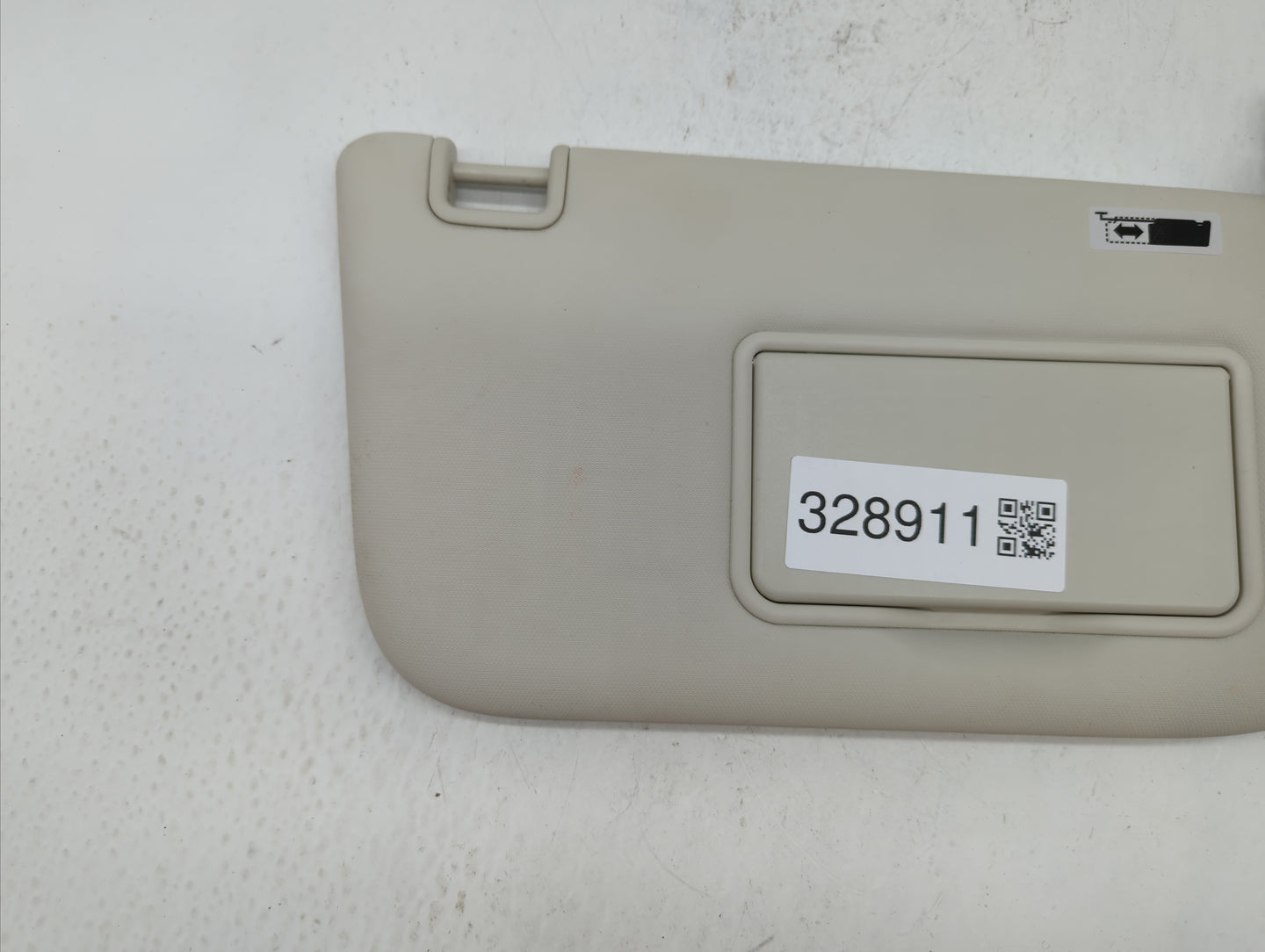 2013-2019 Ford Escape Sun Visor Shade Replacement Passenger Right Mirror Fits Fits 2013 2014 2015 2016 2017 2018 2019 OEM Us