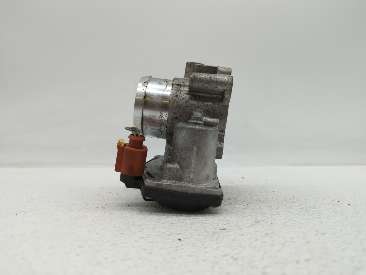 2017-2019 Ford Escape Throttle Body P/N:DS7G-9F991-BB DS7G-9E991-BB, DS7G-9F991-CA Fits Fits 2014 2015 2016 2017 2018 2019 O