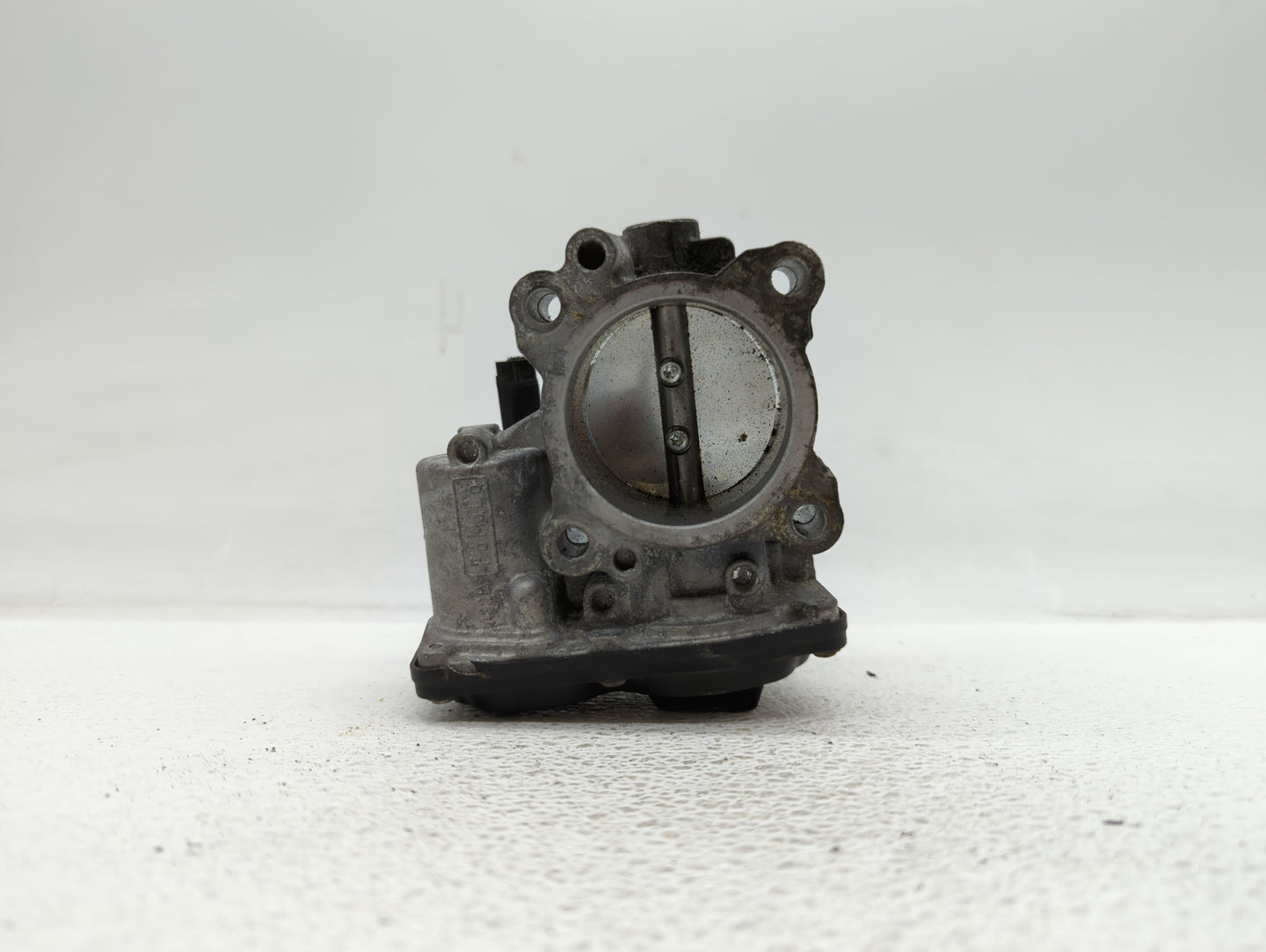 2017-2019 Ford Escape Throttle Body P/N:DS7G-9F991-BB DS7G-9E991-BB, DS7G-9F991-CA Fits Fits 2014 2015 2016 2017 2018 2019 O