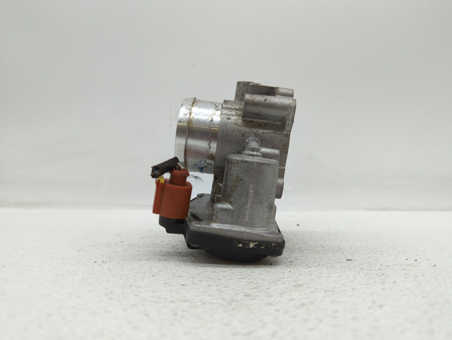 2017-2019 Ford Escape Throttle Body P/N:DS7G-9F991-BB DS7G-9E991-BB, DS7G-9F991-CA Fits Fits 2014 2015 2016 2017 2018 2019 O