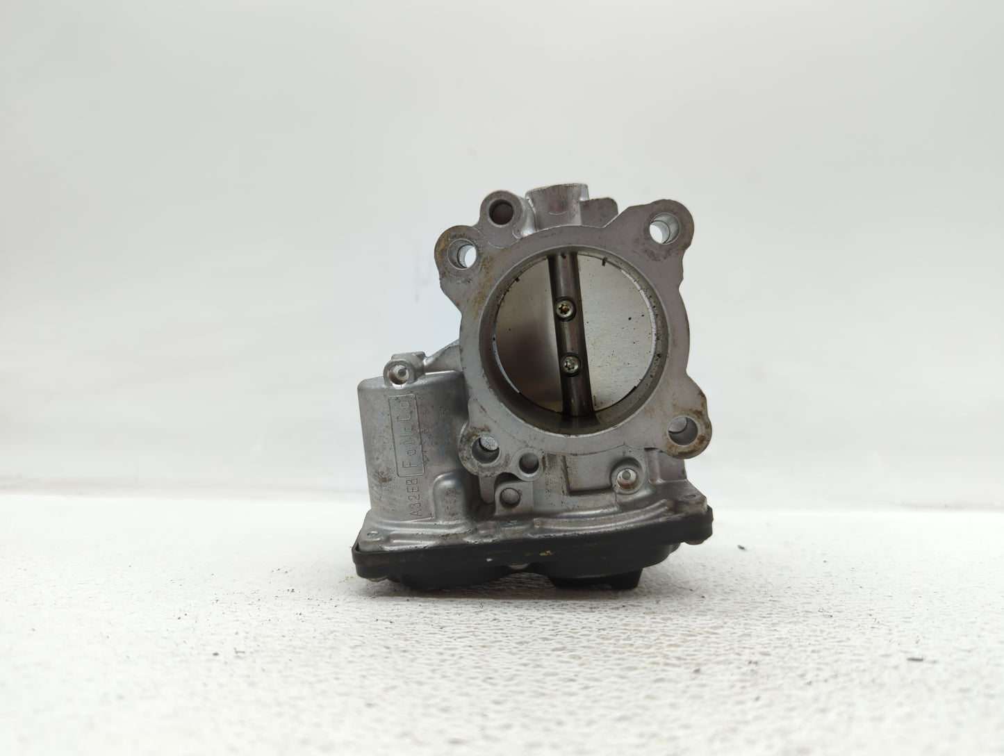 2017-2019 Ford Escape Throttle Body P/N:DS7G-9F991-BB DS7G-9E991-BB, DS7G-9F991-CA Fits Fits 2014 2015 2016 2017 2018 2019 O