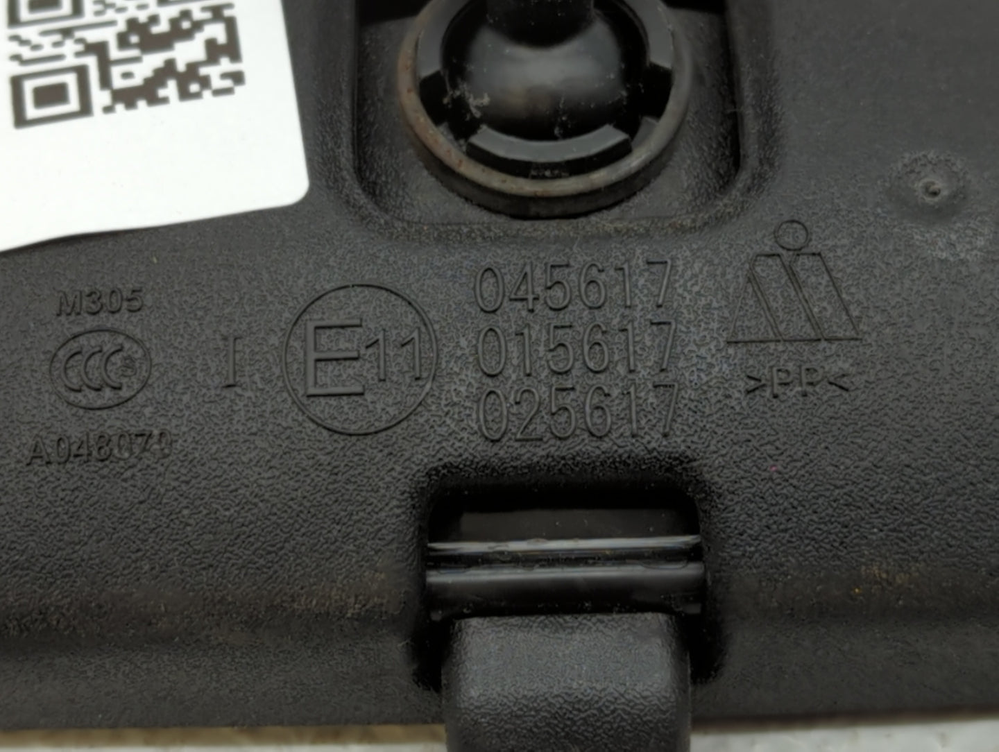 2017-2019 Ford Escape Interior Rear View Mirror Replacement OEM P/N:E11025617 E11015617 Fits Fits 2015 2016 2017 2018 2019 O