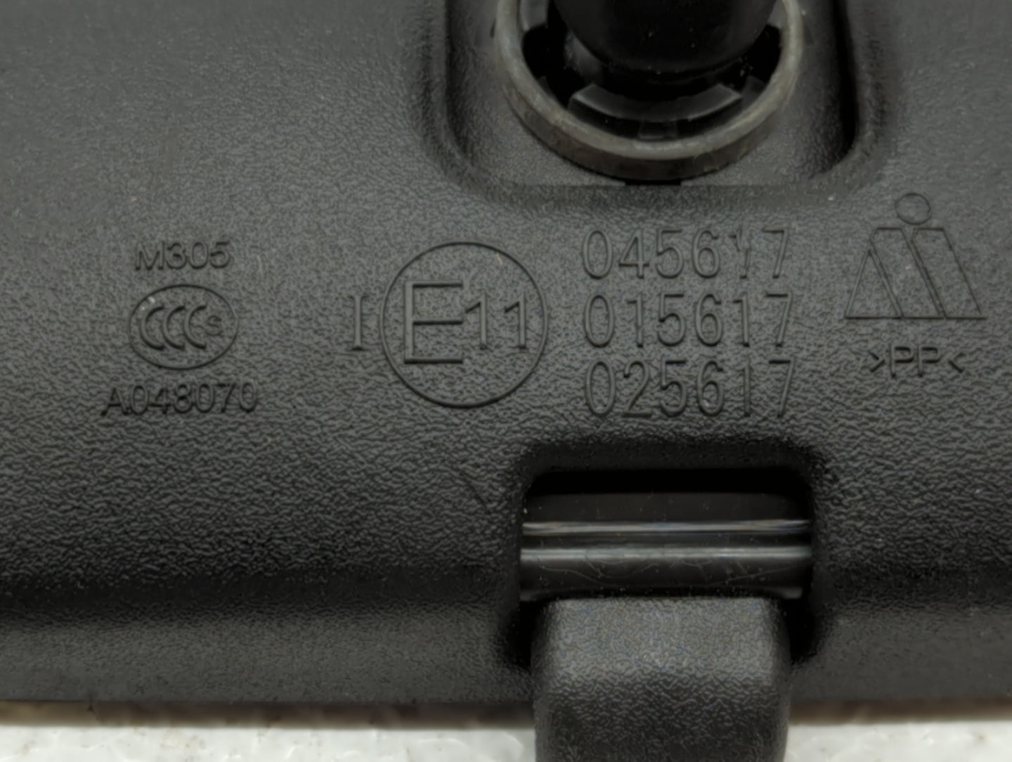 2017-2019 Ford Escape Interior Rear View Mirror Replacement OEM P/N:E11025617 E11015617 Fits Fits 2015 2016 2017 2018 2019 O