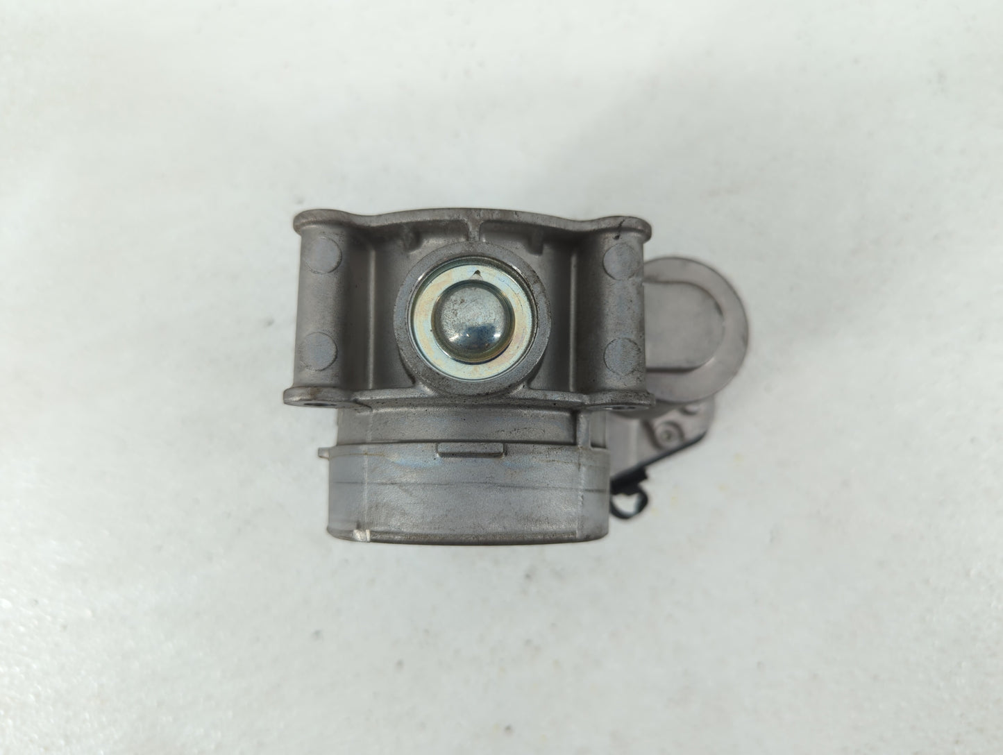 2013-2019 Ford Escape Throttle Body P/N:DS7E-9F991-AK DS7E-9F991-AD Fits Fits 2013 2014 2015 2016 2017 2018 2019 2020 OEM Us