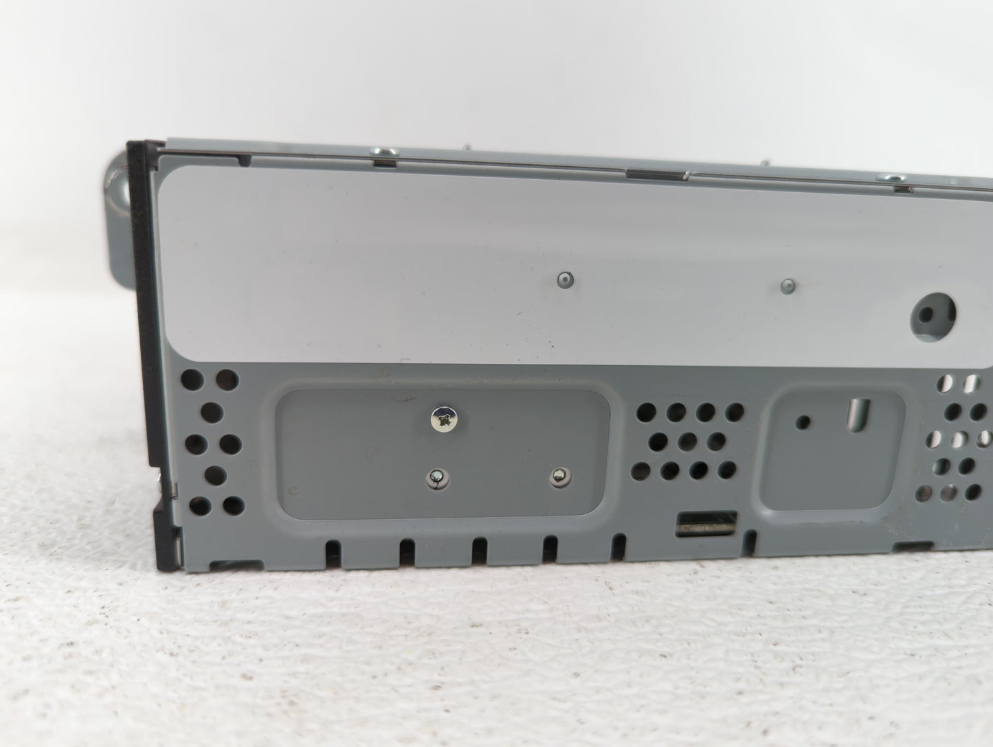2019 Ford Escape Radio AM FM Cd Player Receiver Replacement P/N:GJ5T-19C107-HA GJ5T-19C107-KA Fits OEM Used Auto Parts - Oem