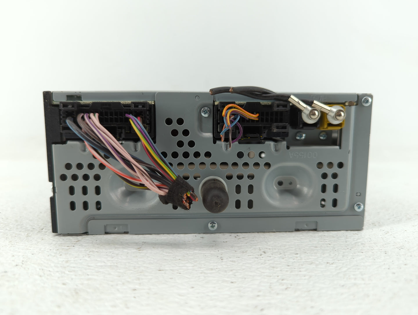 2019 Ford Escape Radio AM FM Cd Player Receiver Replacement P/N:GJ5T-19C107-HA GJ5T-19C107-KA Fits OEM Used Auto Parts - Oem