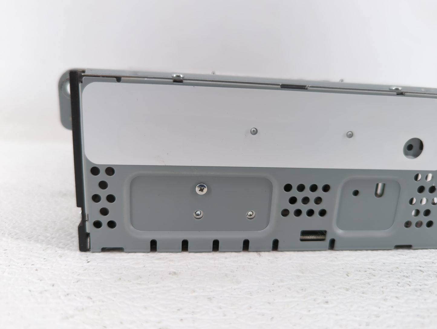 2019 Ford Escape Radio AM FM Cd Player Receiver Replacement P/N:GJ5T-19C107-HA GJ5T-19C107-KA Fits OEM Used Auto Parts - Oem