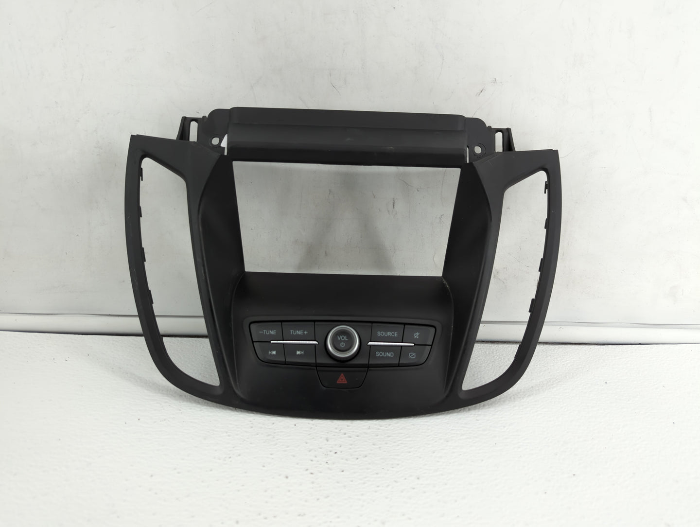 2017-2019 Ford Escape Radio Control Panel - Oemusedautoparts1.com