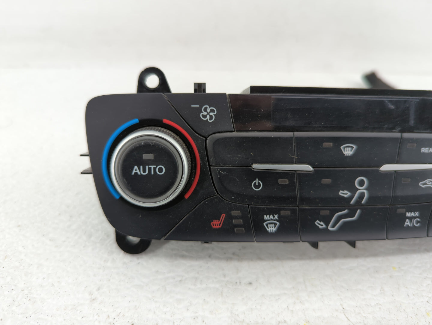 2018-2019 Ford Escape Climate Control Module Temperature AC/Heater Replacement P/N:GJ5T-18C612-CJ GJ5T-18C612-CH Fits OEM Us