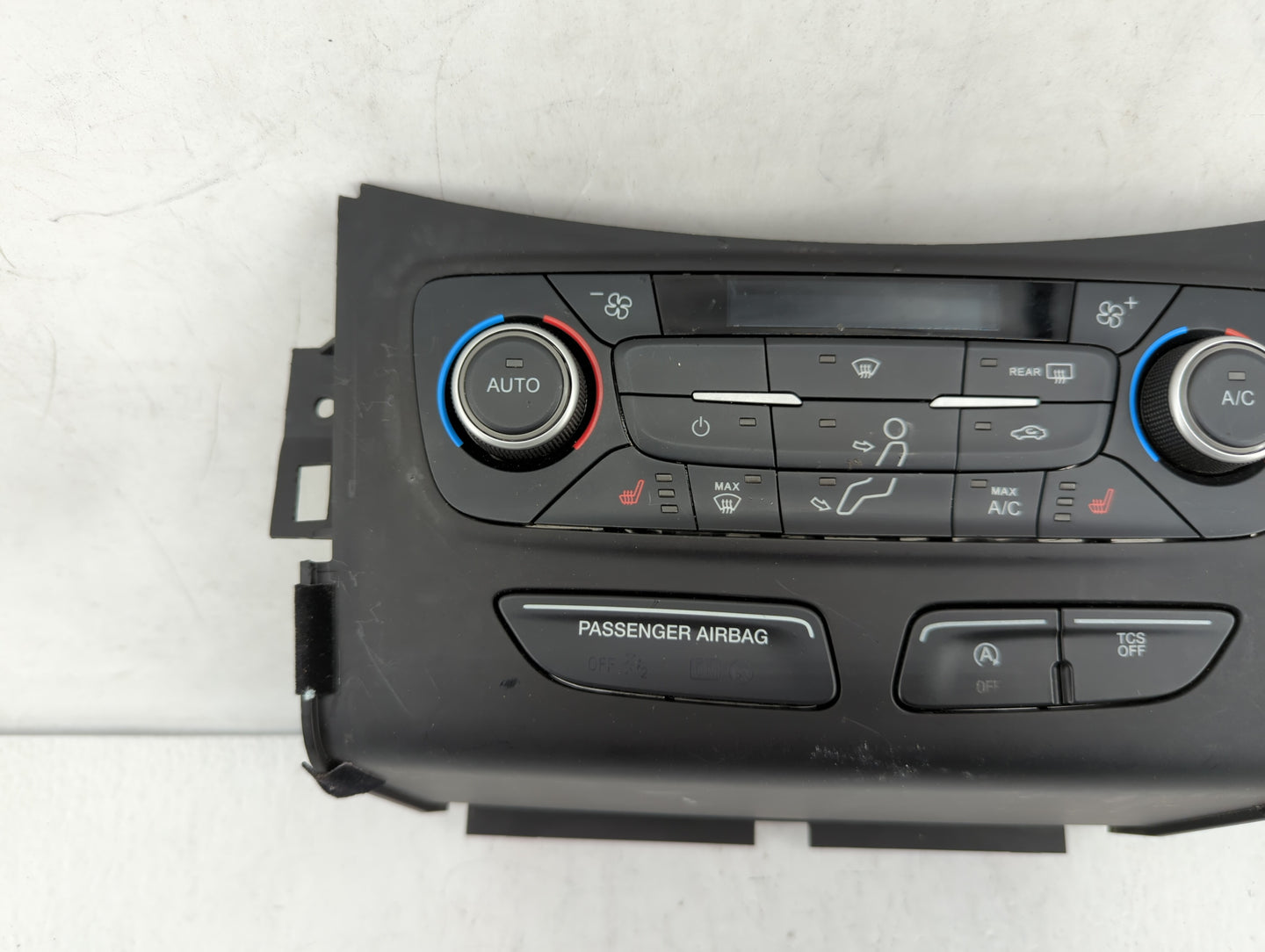 2018-2019 Ford Escape Climate Control Module Temperature AC/Heater Replacement P/N:GJ5T-18C612-CJ GJ5T-18C612-CH Fits OEM Us