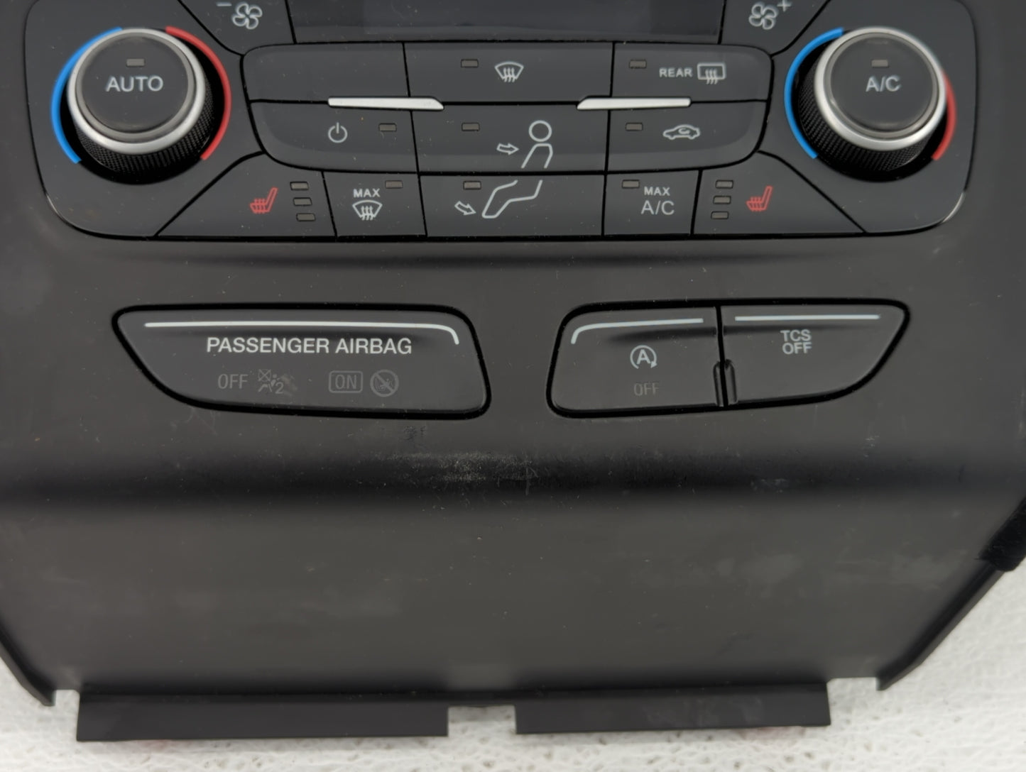 2018-2019 Ford Escape Climate Control Module Temperature AC/Heater Replacement P/N:GJ5T-18C612-CJ GJ5T-18C612-CH Fits OEM Us
