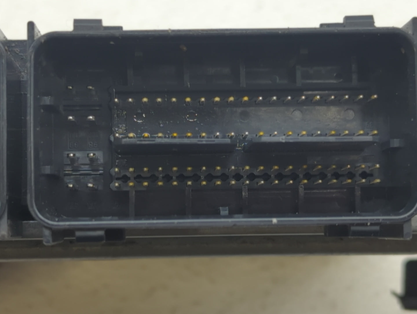 2017-2019 Ford Escape PCM Engine Control Computer ECU ECM PCU OEM P/N:FV6A-12B684-AB HJ5A-12A650-MA Fits Fits 2017 2018 2019