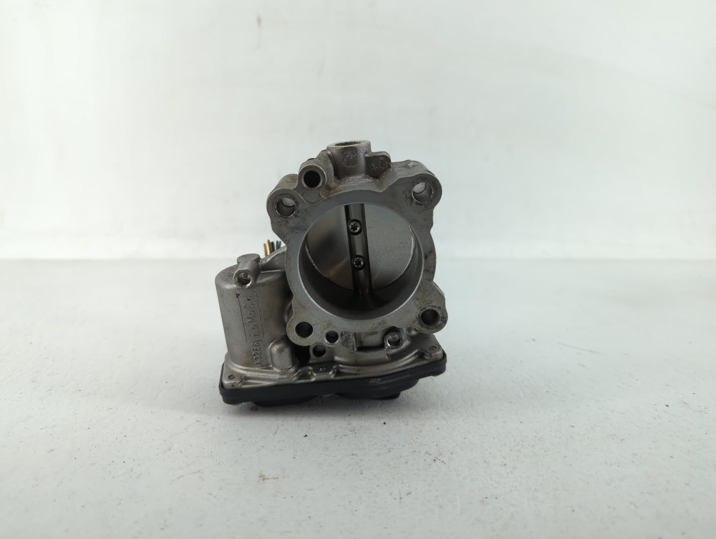 2017-2019 Ford Escape Throttle Body P/N:DS7G-9F991-BB DS7G-9F991-CA Fits Fits 2014 2015 2016 2017 2018 2019 2020 OEM Used Au