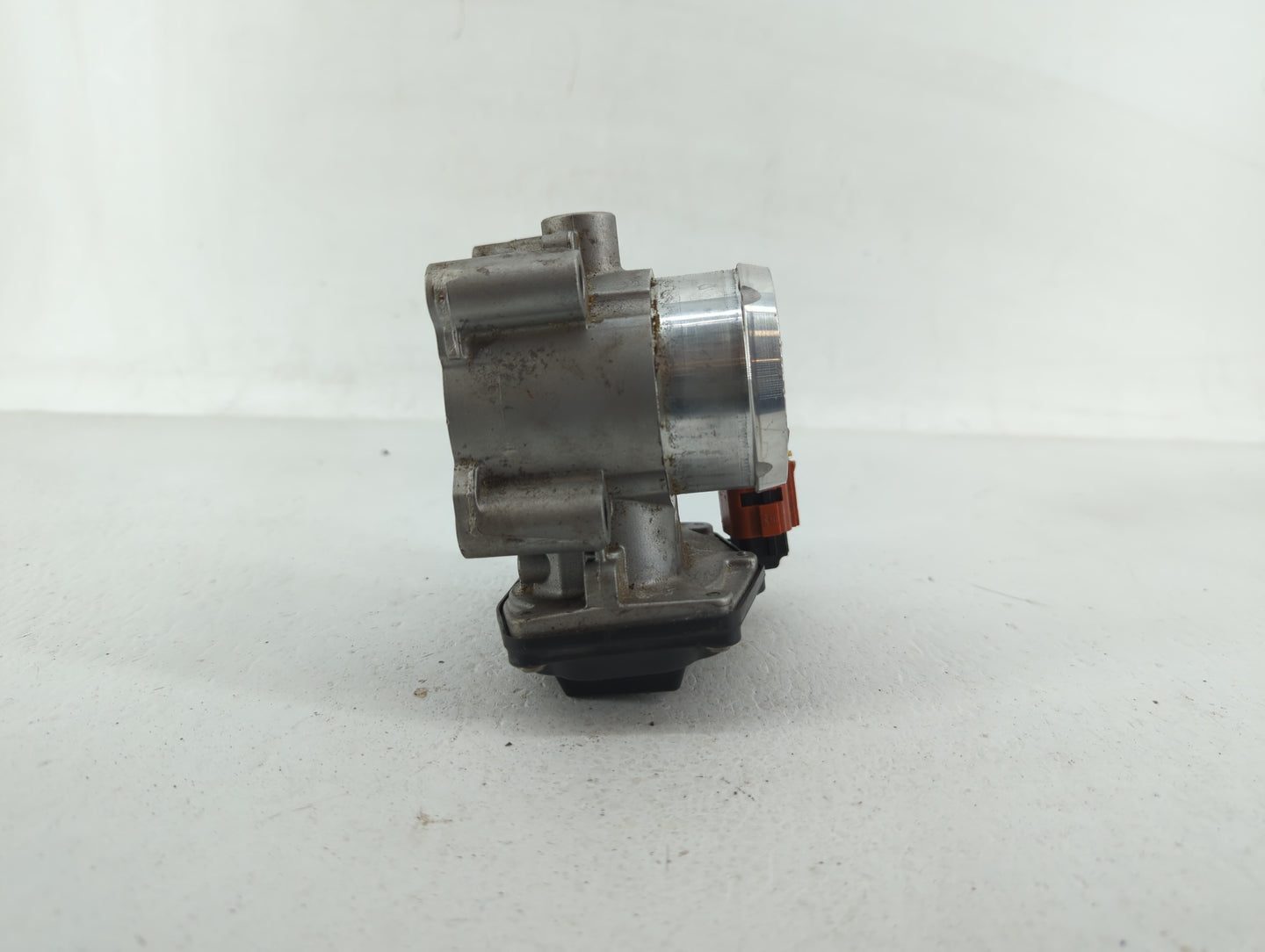 2017-2019 Ford Escape Throttle Body P/N:DS7G-9F991-BB DS7G-9F991-CA Fits Fits 2014 2015 2016 2017 2018 2019 2020 OEM Used Au