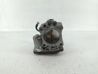 2017-2019 Ford Escape Throttle Body P/N:DS7G-9F991-BB DS7G-9F991-CA Fits Fits 2014 2015 2016 2017 2018 2019 2020 OEM Used Au